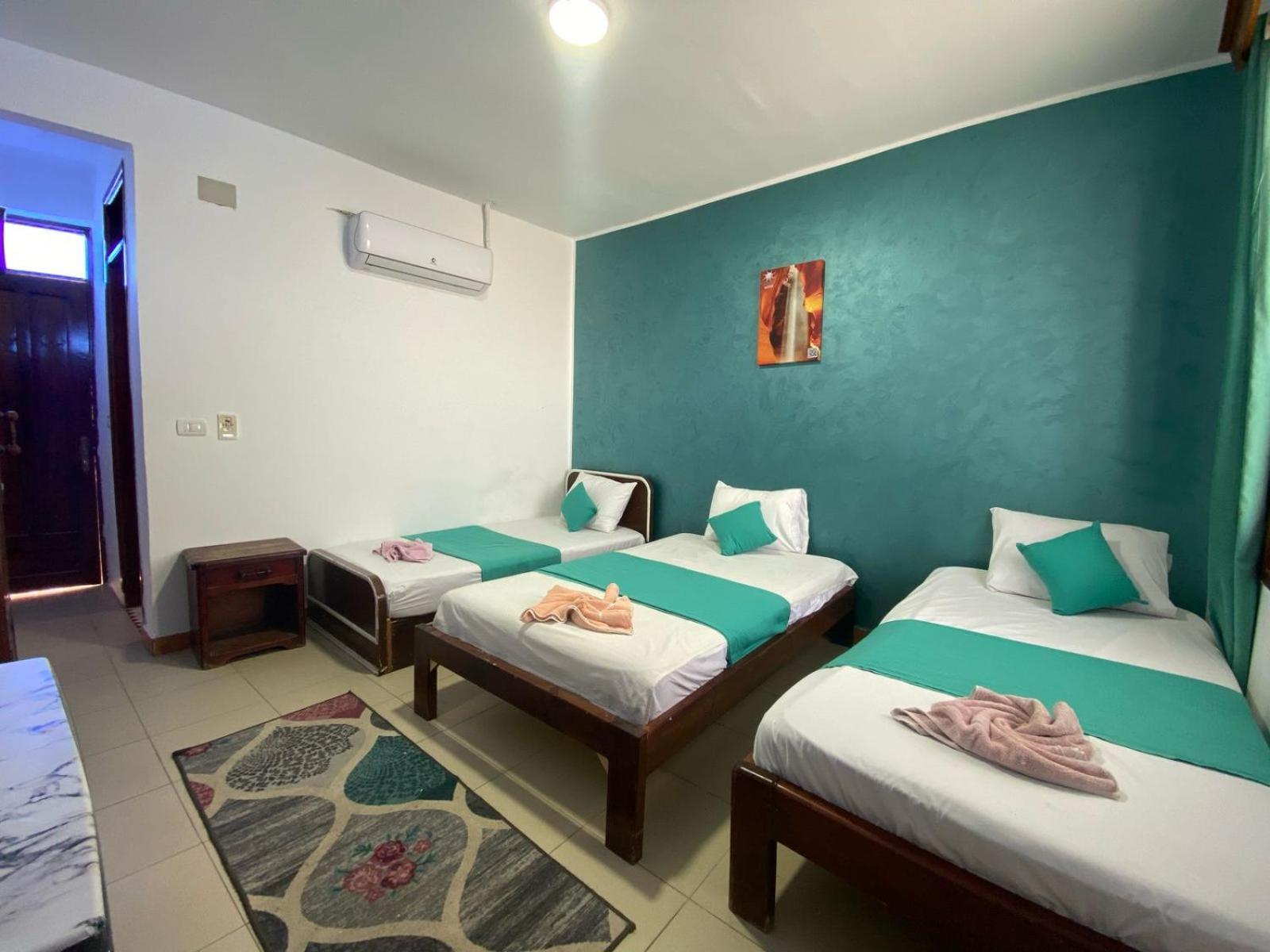 דהב Octopus Hotel מראה חיצוני תמונה