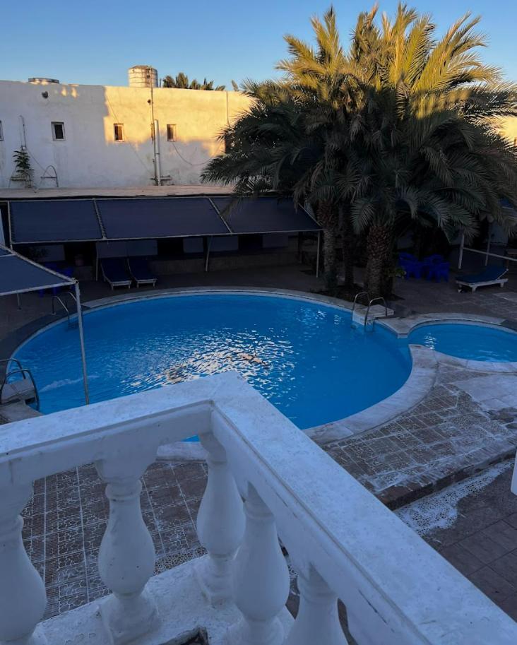 דהב Octopus Hotel מראה חיצוני תמונה