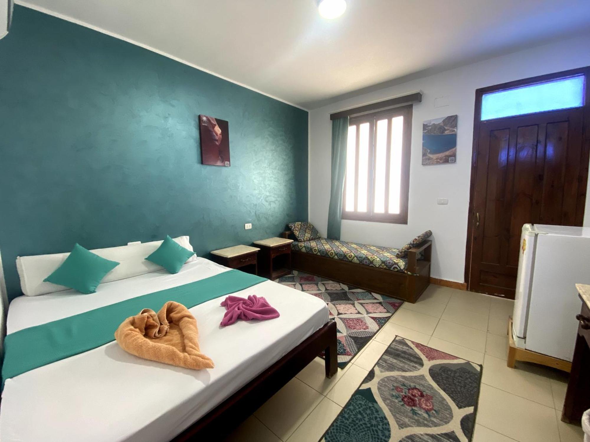 דהב Octopus Hotel מראה חיצוני תמונה
